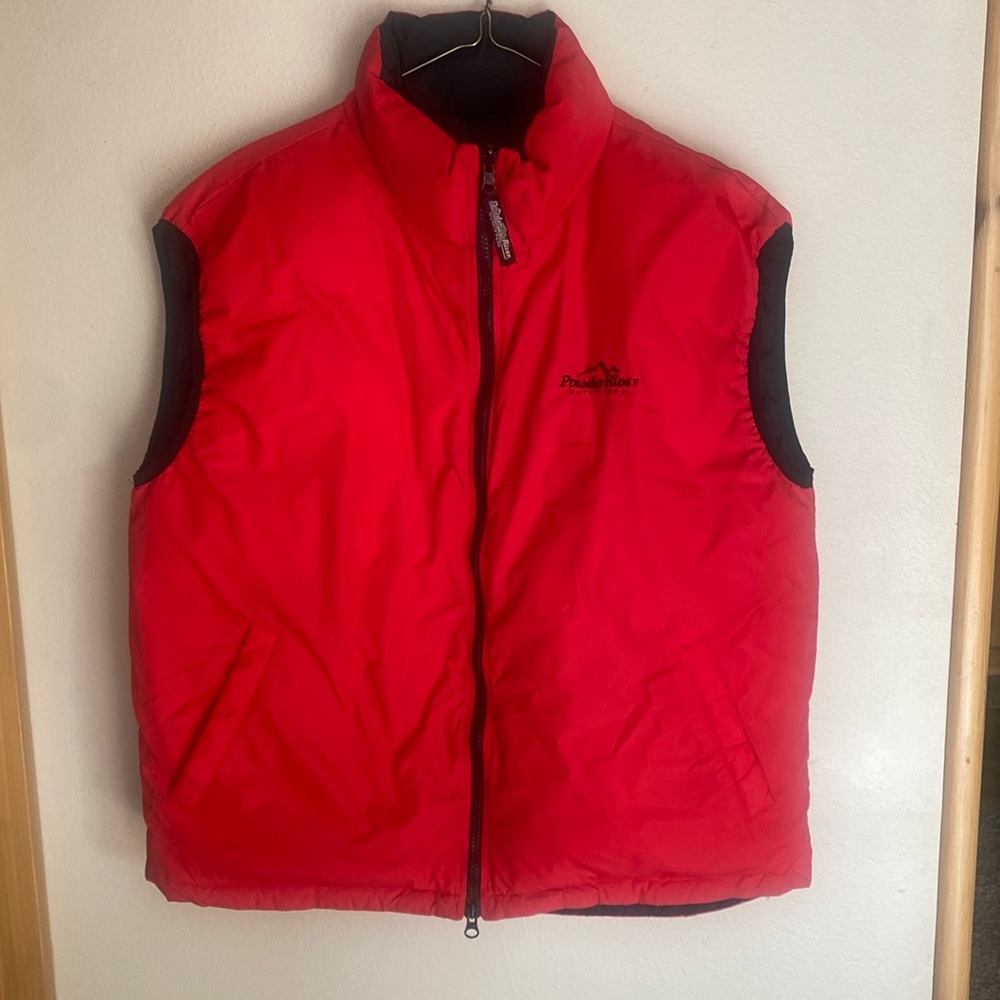 Men’s Powder River Outfitters Reversible Vest. Large